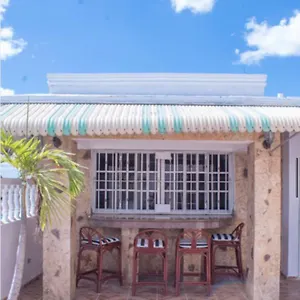 luminoso-penthouse-con-jacuzzi-en-santo-domingo.comcaribbean.com/