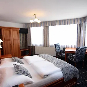 Old 3* Praha